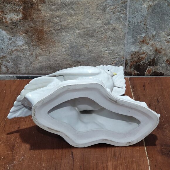 Vintage Large Porcelain Pair White Doves Bird Figurine Repaired - Picture 5 of 14